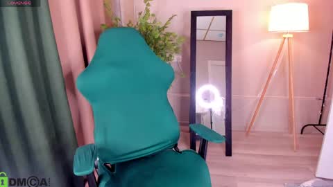 Snapshot of amydesiree chatting on 06-03-26, 05:40 Amy online show from 06-03-26, 05:40