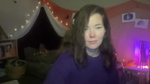 Snapshot of amydreamgirl chatting on 01-06-25, 09:11 amydreamgirl online show from 01-06-25, 09:11