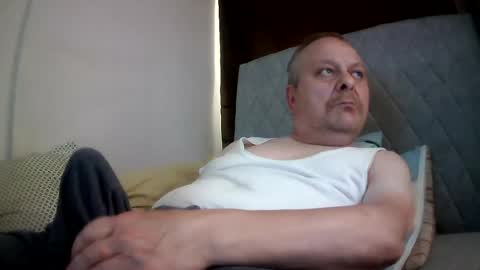 Snapshot of amyllrmm chatting on 06-21-26, 11:13 amyllrmm online show from 06-21-26, 11:13