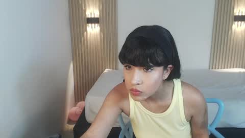 Snapshot of amyprice9 chatting on 06-02-26, 06:10 amyprice9 online show from 06-02-26, 06:10