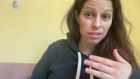 Amy Smilez online show from 02-22-25, 02:52