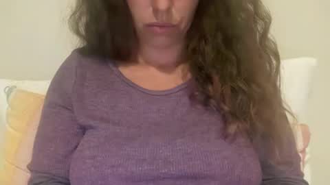 Amy Smilez online show from 09-20-25, 03:07