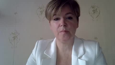 Snapshot of amyvalentine1 chatting on 03-30-26, 06:03 amyvalentine1 online show from 03-30-26, 06:03