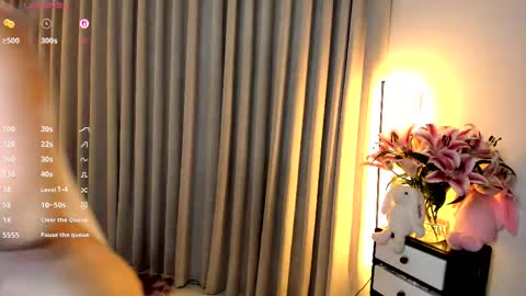 amyvilvet online show from 04-10-26, 09:52