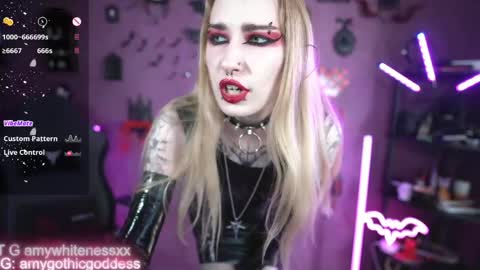 Amy switch Goddess divine Mistress   online show from 06-06-26, 11:15