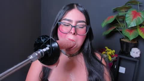 amywhitte_ online show from 04-09-26, 06:19