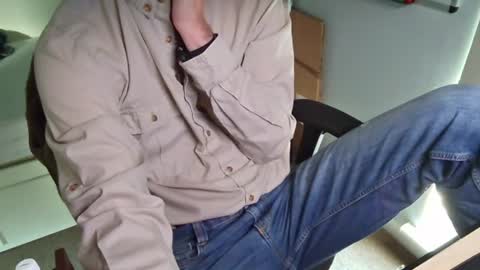 Snapshot of an4y8ot chatting on 07-16-26, 05:57 A online show from 07-16-26, 05:57