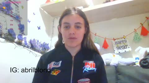 Abril online show from 01-11-25, 04:16