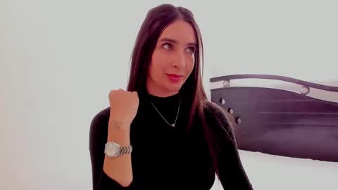 Snapshot of ana_castilo chatting on 12-16-24, 03:00 Ana  IG an castillo 1 online show from 12-16-24, 03:00