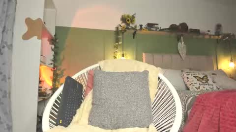 Ana Maria online show from 04-10-26, 10:47