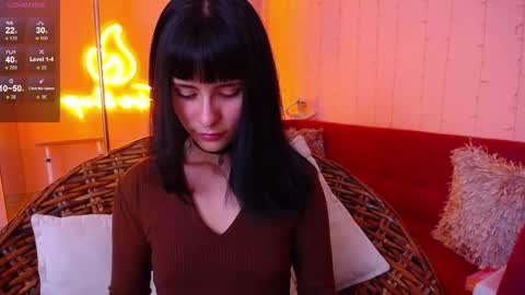 Ana online show from 10-23-25, 01:10