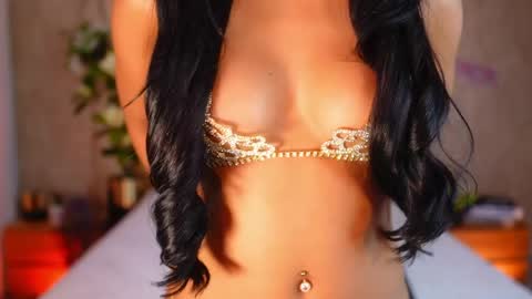 Ana  online show from 04-15-26, 03:35