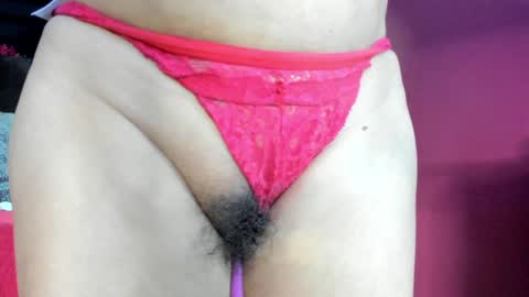 Snapshot of ana_mature_ chatting on 01-06-25, 10:47 Ana online show from 01-06-25, 10:47