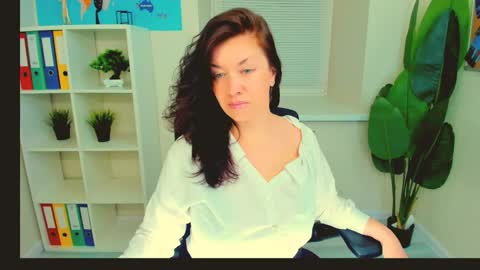 Ana online show from 05-27-26, 10:01