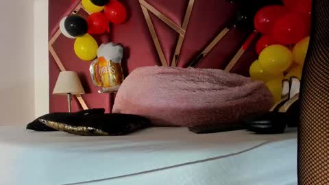 Snapshot of anaaherrera chatting on 09-25-25, 11:36 Ana Herrera online show from 09-25-25, 11:36