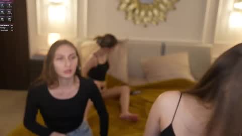 Sweet girls online show from 02-27-25, 05:47
