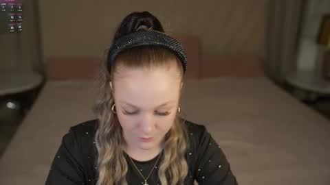 Sweet girls online show from 10-09-25, 10:35