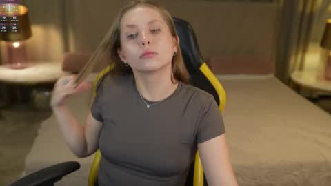 Sweet girls online show from 10-13-25, 06:35