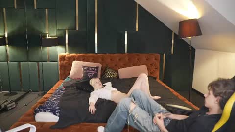 Sweet girls online show from 07-28-26, 08:52