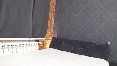 Snapshot of anabelblack chatting on 09-10-25, 04:18 Anna online show from 09-10-25, 04:18