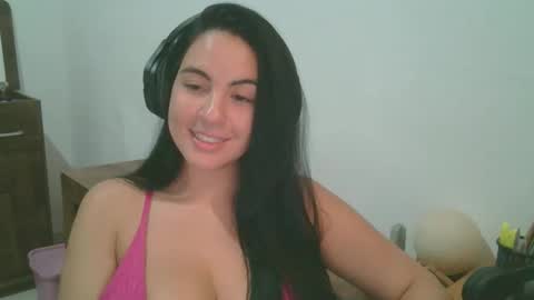 Snapshot of anabelenogueira1 chatting on 05-08-26, 02:17 anabelenogueira1 online show from 05-08-26, 02:17