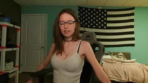 Anabelleleigh online show from 09-30-25, 12:32