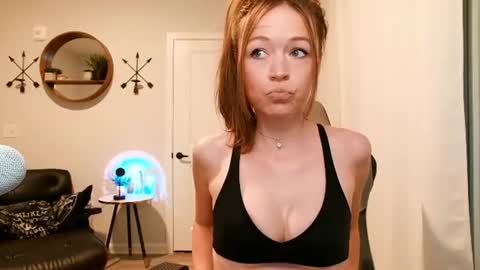 Anabelleleigh online show from 07-23-26, 01:58