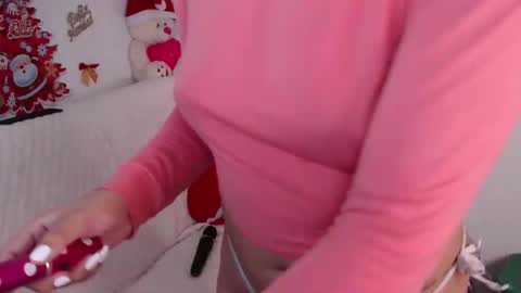 Ana online show from 12-24-24, 10:01