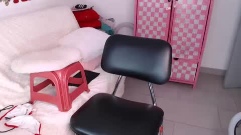 Ana online show from 10-24-25, 06:26