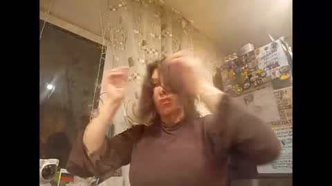 ANABELLOVEE online show from 12-21-25, 07:32