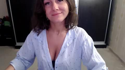 Snapshot of anabelsweet chatting on 03-04-25, 04:49 Milana online show from 03-04-25, 04:49