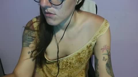 Snapshot of anabelucci_ chatting on 05-21-26, 03:46 anabelucci_ online show from 05-21-26, 03:46