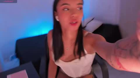 ANABEL WOLF  online show from 03-11-25, 02:54