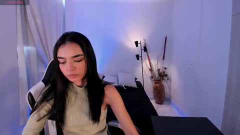 ANABEL WOLF  online show from 09-17-25, 04:19