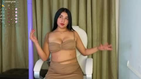 anabloom_ online show from 05-29-26, 08:51