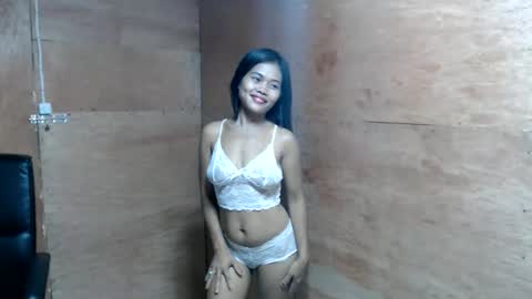 Snapshot of anacumonu69 chatting on 06-06-26, 12:05 Im Ann online show from 06-06-26, 12:05