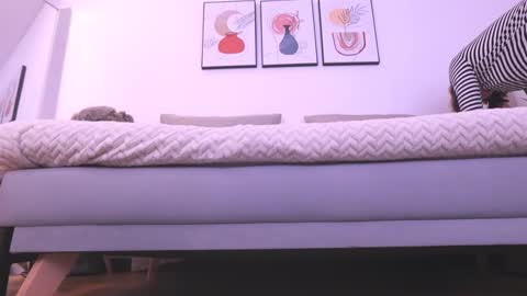 IG Soyanah  online show from 10-23-25, 10:19