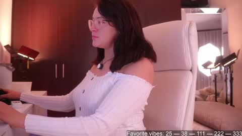 Snapshot of anah_ chatting on 06-06-26, 12:16 IG Soyanah online show from 06-06-26, 12:16