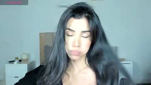 Ana Henao or Annie... Follow me ahenaocb Insta  X online show from 07-24-26, 10:52