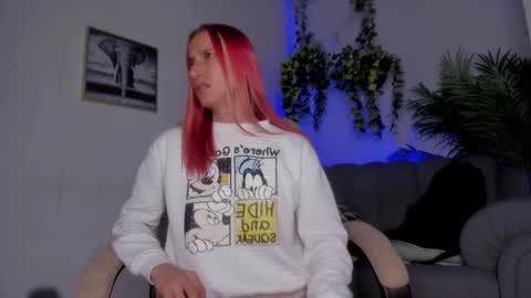 Anahi online show from 01-18-26, 12:42