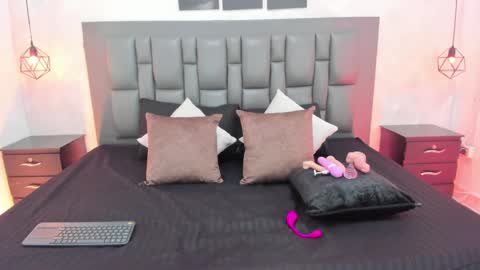 anahi  online show from 04-06-26, 09:27