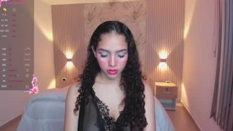 Anahi Curlie online show from 12-11-24, 03:24