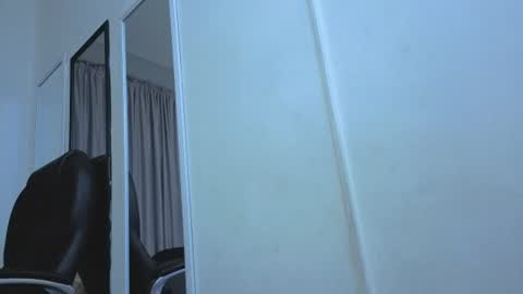 Snapshot of anahi_estrada chatting on 06-10-26, 11:53 Anahi online show from 06-10-26, 11:53