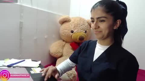 Snapshot of anahibrowns95 chatting on 10-10-25, 09:25 Anahi Browns online show from 10-10-25, 09:25