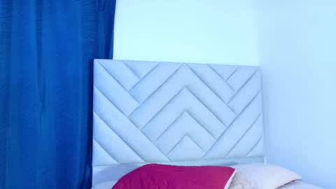 anaisdream_ online show from 02-05-26, 10:53