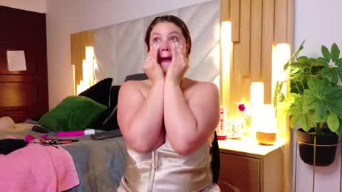 Anaise  online show from 09-13-25, 11:43