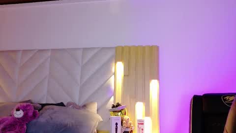 Anaise  online show from 03-13-26, 11:50