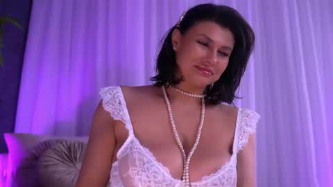 Anais online show from 02-28-26, 05:08