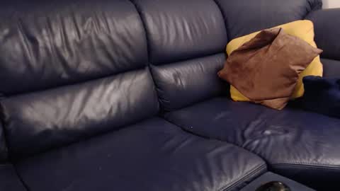 analbottom2 online show from 04-19-26, 08:44