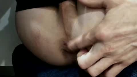 Snapshot of analdildo38 chatting on 04-13-26, 01:11 analplay38 online show from 04-13-26, 01:11